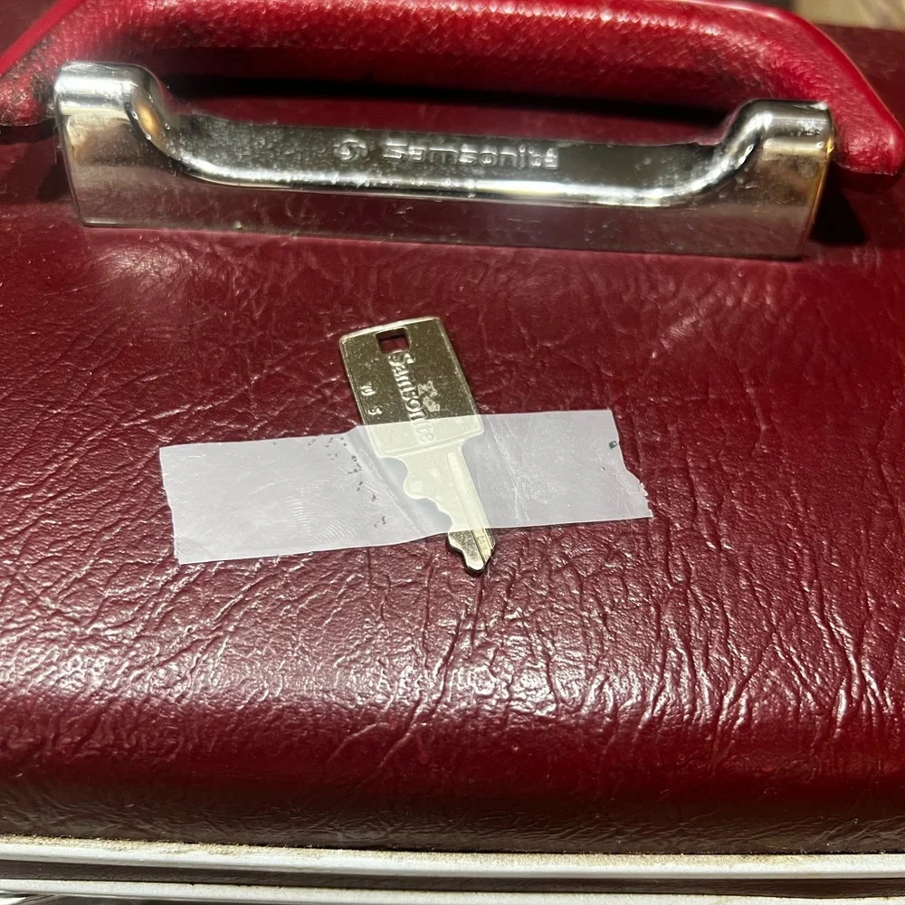 Samsonite Traincase - Picture 5 of 6